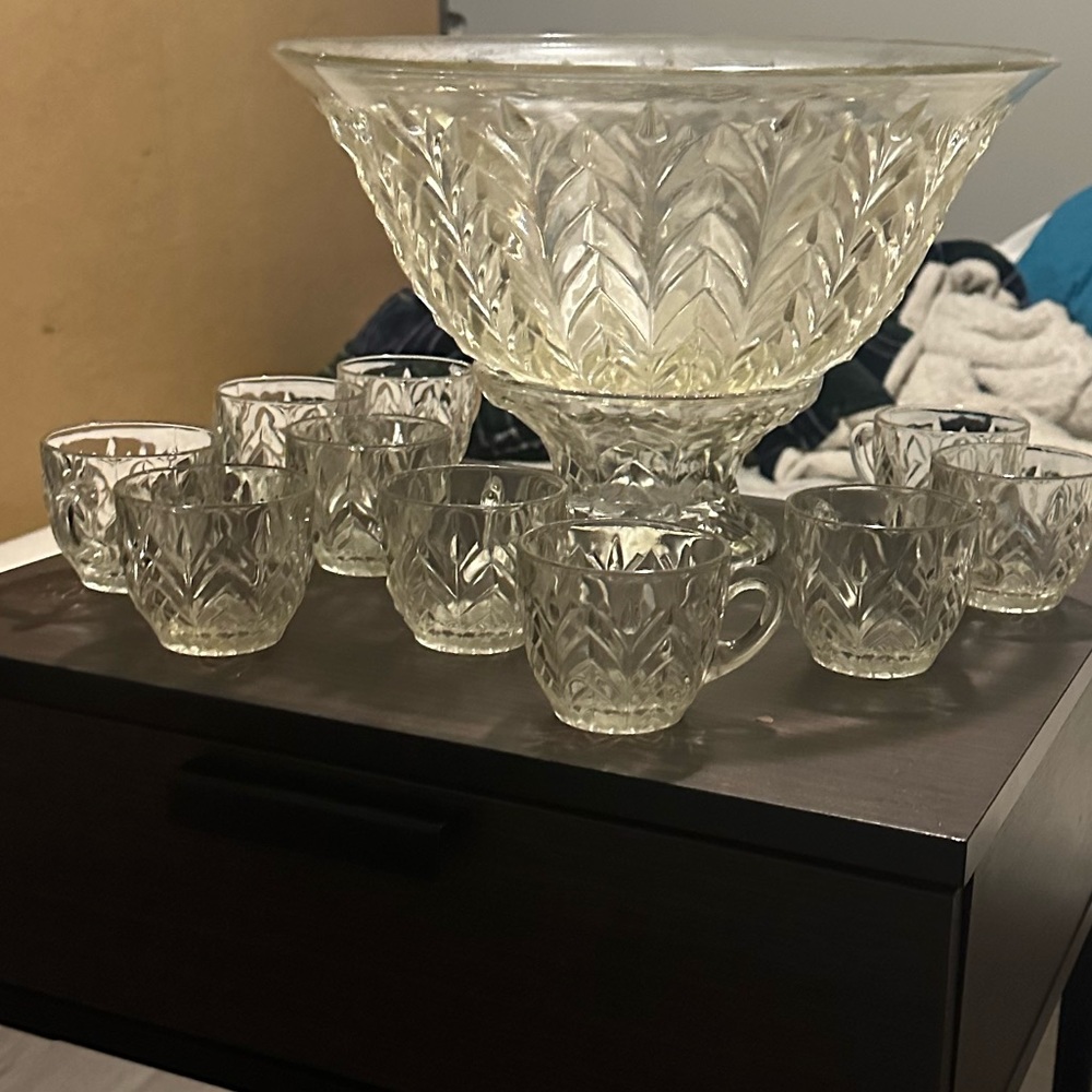 Crystal punch bowl pedestal and 10 matching cups